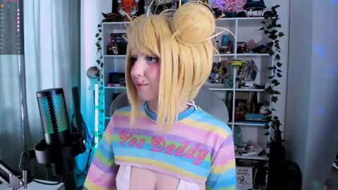 Clementine  Clem  online show from 3, 10, 2025