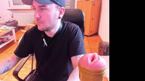 Chris online show from 27, 3, 2026