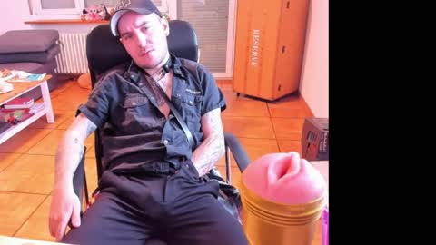 Chris online show from 29, 4, 2026