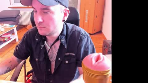 Chris online show from 4, 5, 2026