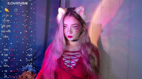 Snapshot of ohiko4545 chatting on 14, 12, 2024 katarina online show from 14, 12, 2024