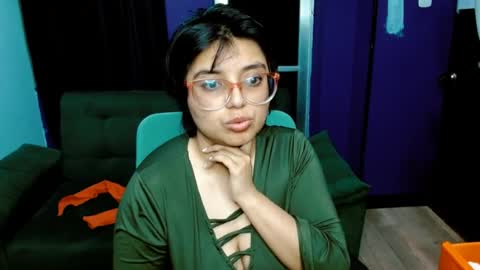 ohmysqueak online show from 16, 4, 2026