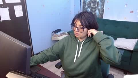 ohmysqueak online show from 14, 7, 2026