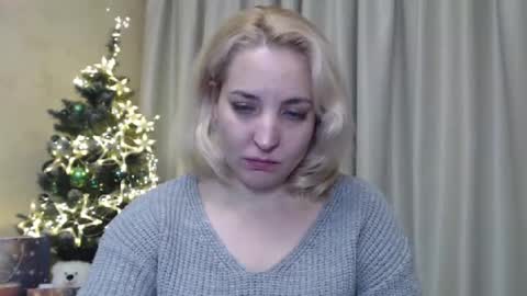 Snapshot of ohsweetmari chatting on 21, 12, 2024 Mari online show from 21, 12, 2024