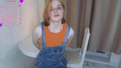 Snapshot of ohyumiyes chatting on 24, 12, 2024 Yumi online show from 24, 12, 2024