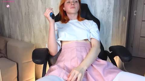 Snapshot of ohyumiyes chatting on 11, 9, 2025 Yumi online show from 11, 9, 2025