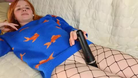 Snapshot of ohyumiyes chatting on 22, 10, 2025 Yumi online show from 22, 10, 2025