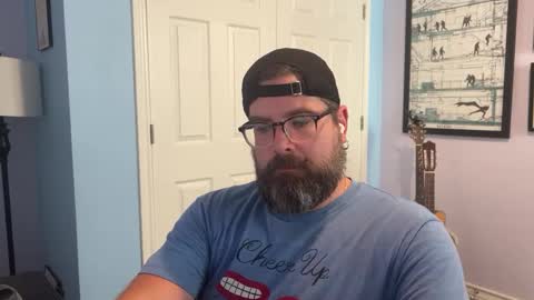 Snapshot of okayiguess chatting on 11, 12, 2024 okayiguess online show from 11, 12, 2024