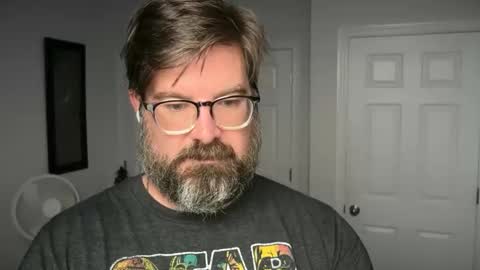 Snapshot of okayiguess chatting on 7, 10, 2025 okayiguess online show from 7, 10, 2025