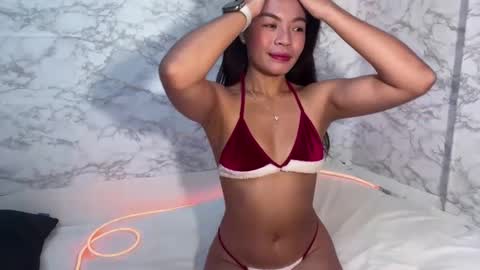 olala baby girl online show from 28, 12, 2024