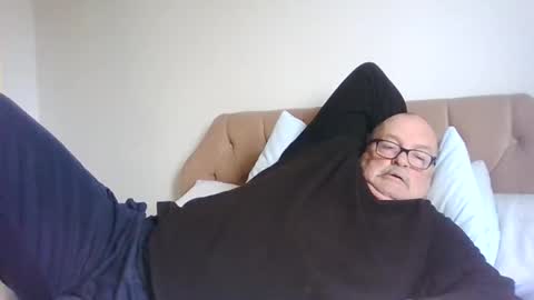 Snapshot of old_fkrr_ chatting on 1, 10, 2025 old_fkrr_ online show from 1, 10, 2025