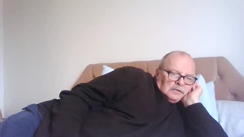 Snapshot of old_fkrr_ chatting on 13, 10, 2025 old_fkrr_ online show from 13, 10, 2025