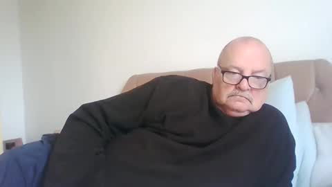 Snapshot of old_fkrr_ chatting on 31, 10, 2025 old_fkrr_ online show from 31, 10, 2025