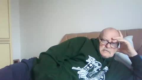 Snapshot of old_fkrr_ chatting on 3, 12, 2025 old_fkrr_ online show from 3, 12, 2025