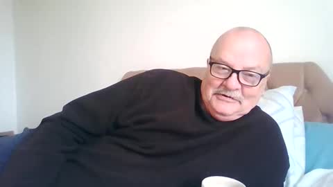 Snapshot of old_fkrr_ chatting on 5, 12, 2025 old_fkrr_ online show from 5, 12, 2025