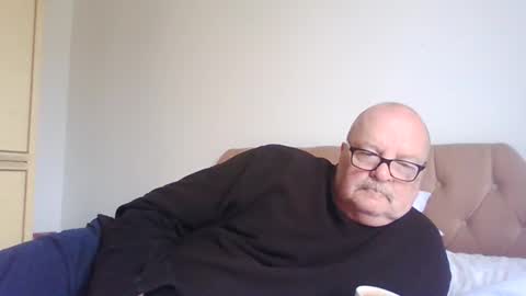 old_fkrr_ online show from 15, 4, 2026