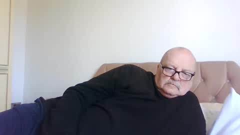 Snapshot of old_fkrr_ chatting on 19, 4, 2026 old_fkrr_ online show from 19, 4, 2026