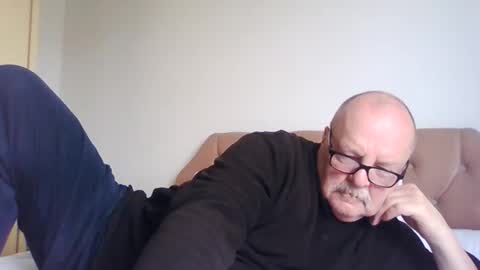 Snapshot of old_fkrr_ chatting on 20, 4, 2026 old_fkrr_ online show from 20, 4, 2026