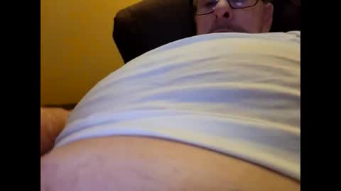 Snapshot of oldaddy2 chatting on 12, 1, 2025 oldaddy2 online show from 12, 1, 2025