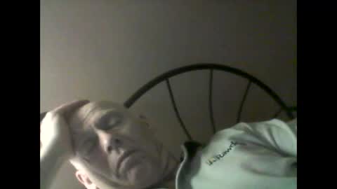 oldbuthorny62 online show from 18, 1, 2025