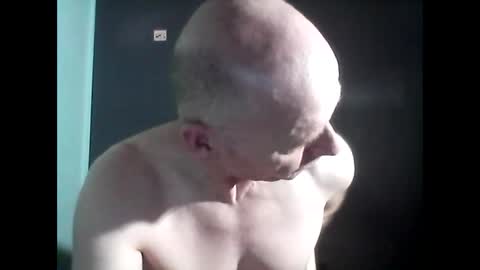 oldbuthorny62 online show from 28, 2, 2025