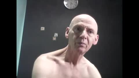 oldbuthorny62 online show from 9, 3, 2025