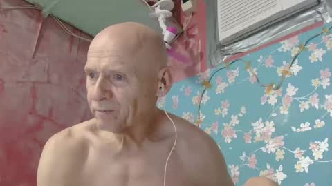 oldbuthorny62 online show from 12, 5, 2026