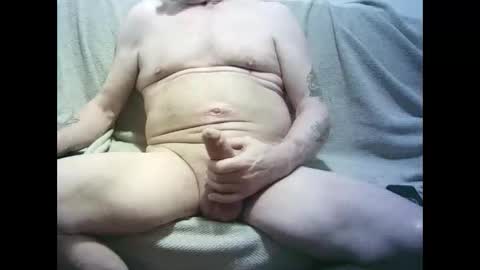 oldercock1411 online show from 25, 2, 2026