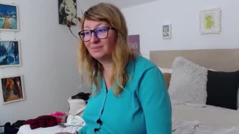 Olga Pavlova online show from 7, 2, 2026