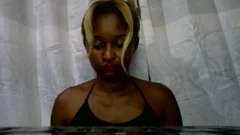 olinah610 online show from 8, 7, 2026