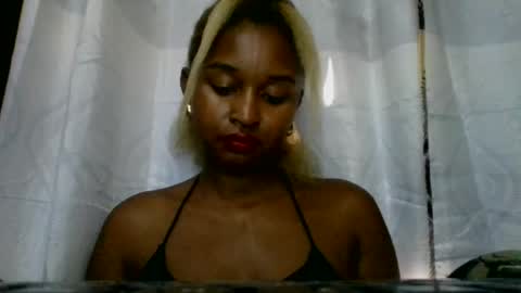 olinah610 online show from 13, 7, 2026