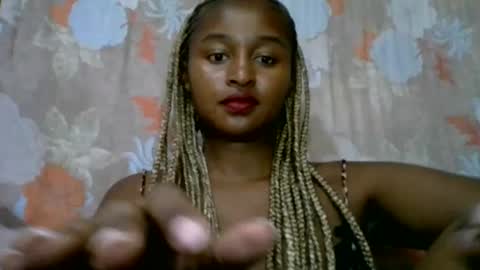 olinah610 online show from 17, 7, 2026