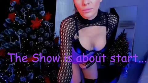oliva_candy online show from 9, 2, 2025