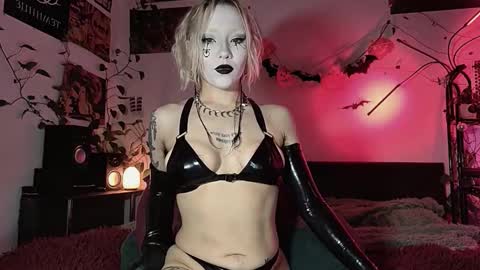 Olive online show from 30, 10, 2025