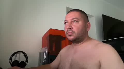 Oliver84 online show from 1, 7, 2026