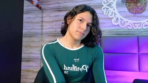 Snapshot of oliver__brown chatting on 5, 6, 2026 Oliver online show from 5, 6, 2026