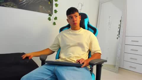 Oliver bray online show from 9, 3, 2025