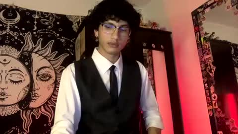 Oliver fast online show from 12, 11, 2025