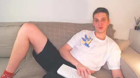 Snapshot of oliver_hort chatting on 15, 12, 2024 Oliver online show from 15, 12, 2024