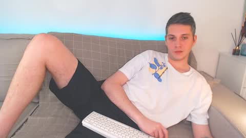 Snapshot of oliver_hort chatting on 9, 2, 2025 Oliver online show from 9, 2, 2025