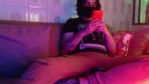 oliver_laid_2023 online show from 1, 1, 2025