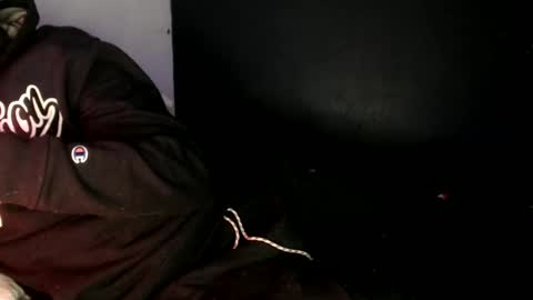 oliver_laid_2023 online show from 16, 1, 2025