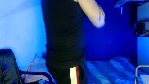 oliver_laid_2023 online show from 9, 3, 2025