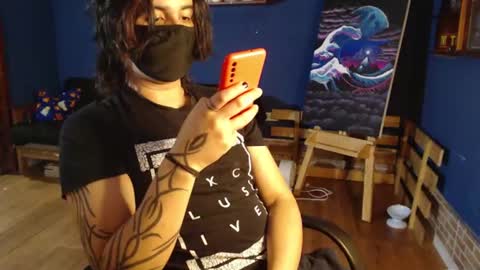 oliver_laid_2023 online show from 10, 3, 2025