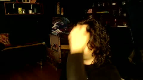 oliver_laid_2023 online show from 27, 9, 2025