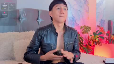 oliver mr  online show from 16, 4, 2026