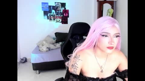 Snapshot of oliver_mrgn chatting on 22, 10, 2025 oliver_mrgn online show from 22, 10, 2025