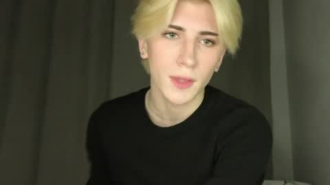 Snapshot of oliver_star_boy chatting on 11, 5, 2026 oliver online show from 11, 5, 2026