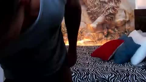 oliver_tommy online show from 28, 9, 2025