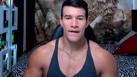 oliver_tommy online show from 2, 11, 2025